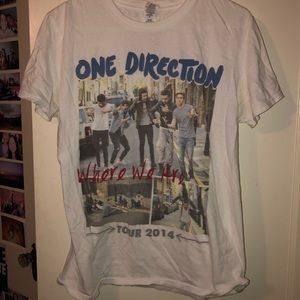 One Direction WWA Concert Shirt